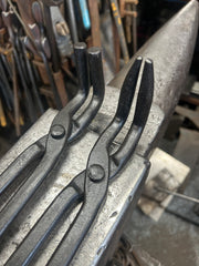 90 degree scroll tong