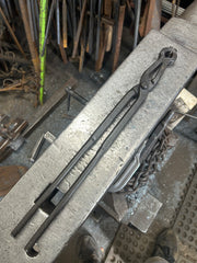 Pickup/Fire  tongs