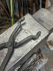 Pickup/Fire  tongs